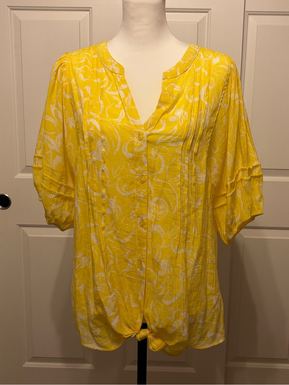 Zac & Rachel Yellow Button-Front Tie-Up Floral Print Puffy Sleeve Blouse